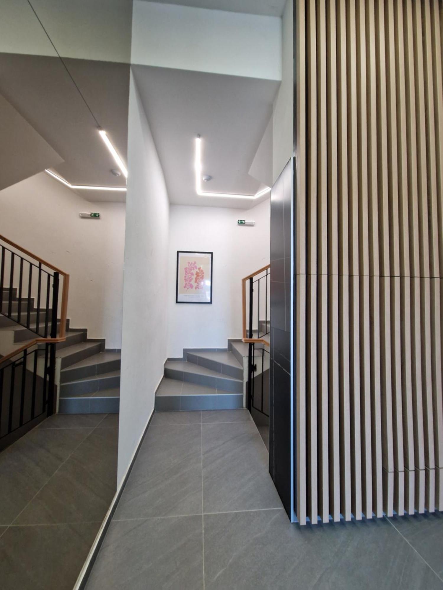 Smart Loft Apartment ทูซลา ภายนอก รูปภาพ
